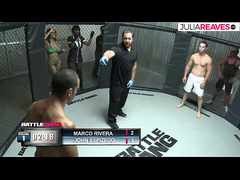 ❤️ Bidh Ultimate Fighter a’ fucks nighean àireamh dìreach às deidh sabaid san fhàinne Porn dachaigh leinn