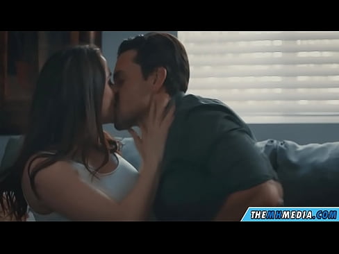 ❤️ Gnè romansach le mama busty math Porn dachaigh  leinn